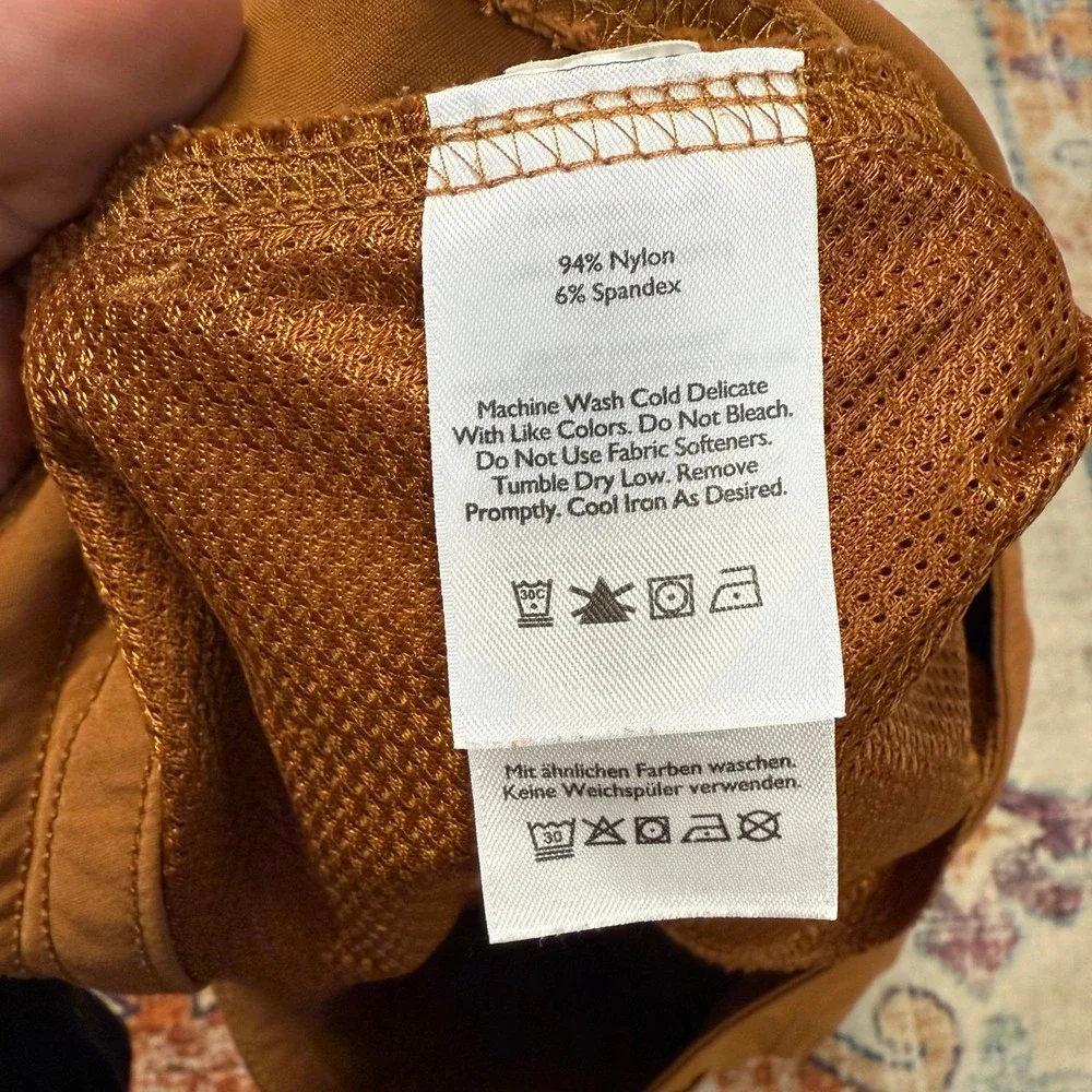Eddie‎ Bauer Women's Cargo Hiking Pants Size 10 Nylon Spandex Blend Zip Pockets - Picture 7 of 11